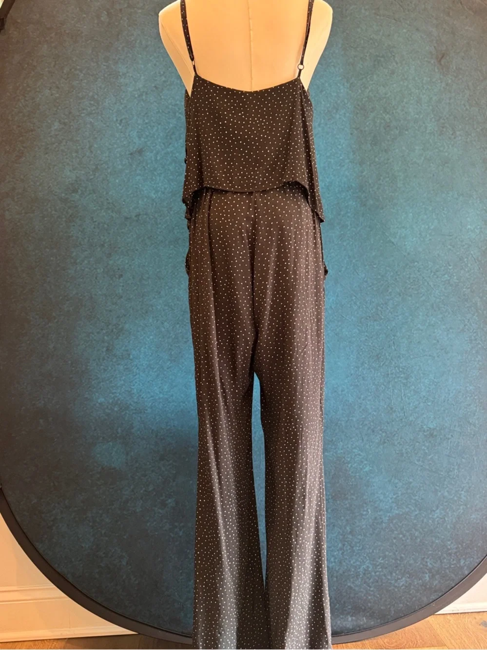 KNOTSISTERS relaxed black